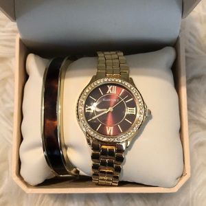 NIB - Ellen Tracy watch